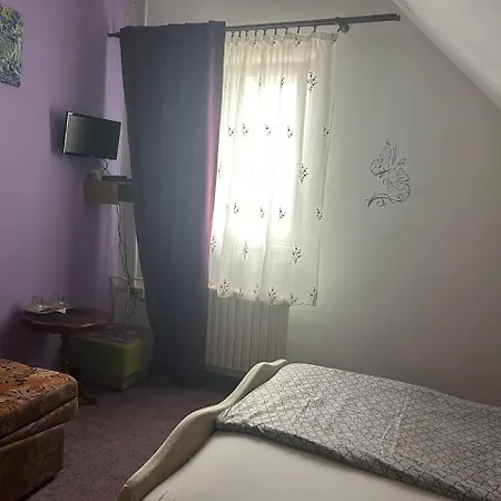 迪亚曼特酒店